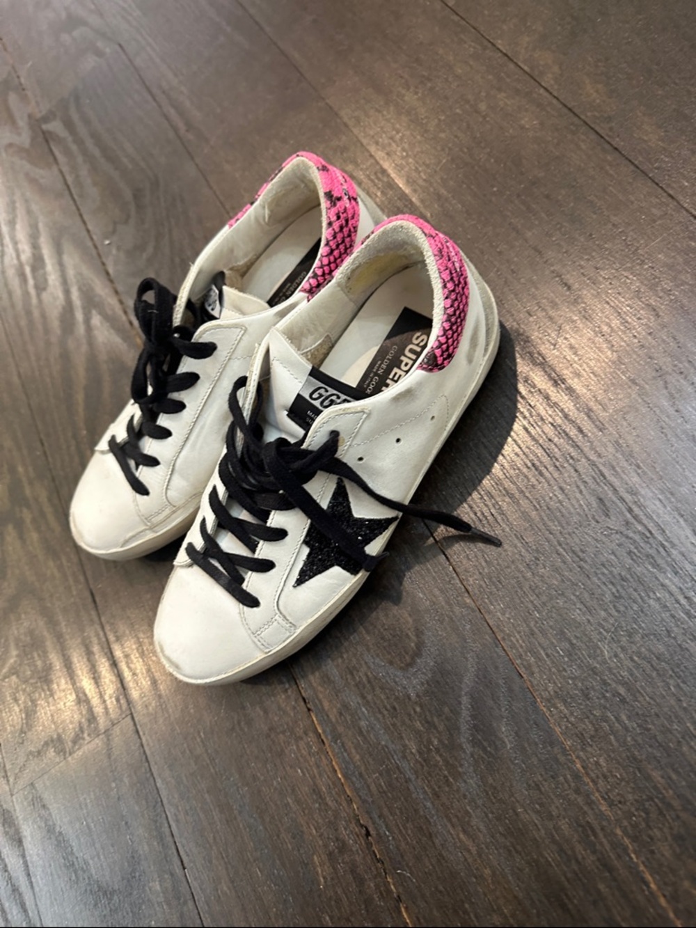 Golden Goose White Leather Sneakers with Black Star and Pink Heel